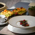 Atlas House Luxury بيت ضيافة 4*