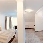 بيت ضيافة Atlas House Luxury بلوفديف