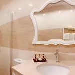 Atlas House Luxury بيت ضيافة 4*