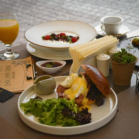 Atlas House Luxury 4*