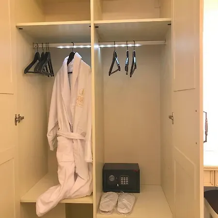 Atlas House Luxury 4* Płowdiw