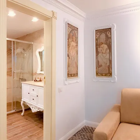 Konukevi Atlas House Luxury 4*