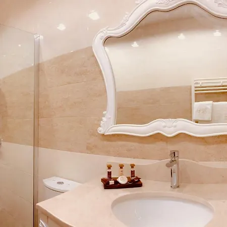 Atlas House Luxury Konukevi 4*