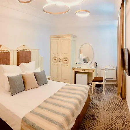 Atlas House Luxury 4*