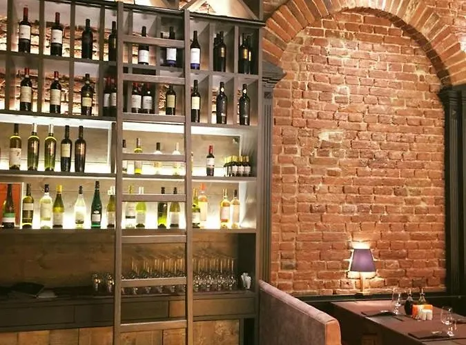 Atlas House Luxury Πανσιόν 4*